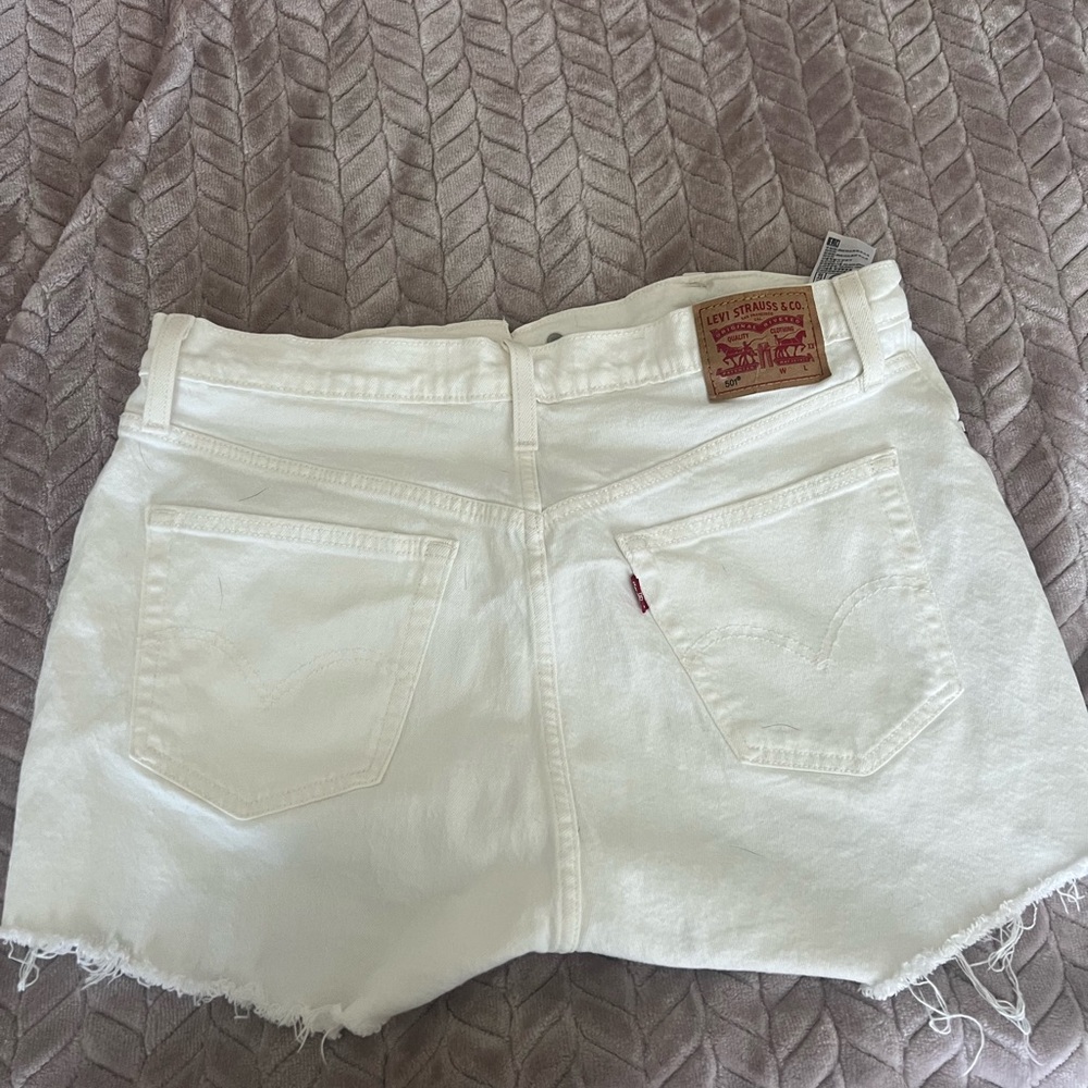 Levi 501 Jean shorts - super cute and fit great, just too big ):